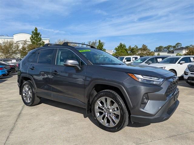 2022 Toyota RAV4 XLE Premium