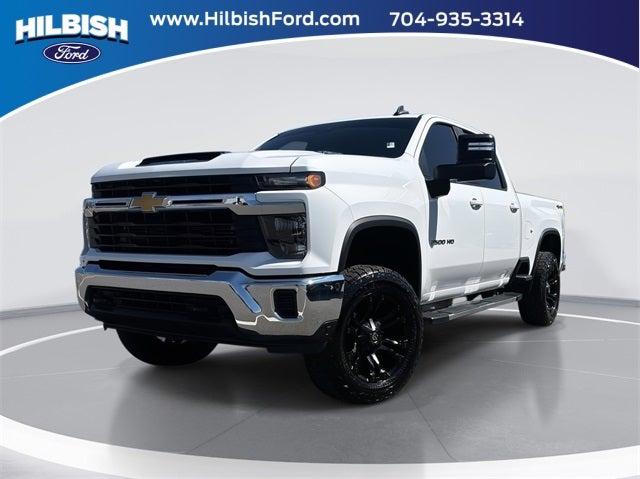 2024 Chevrolet Silverado 2500HD 4WD Crew Cab Standard Bed LT