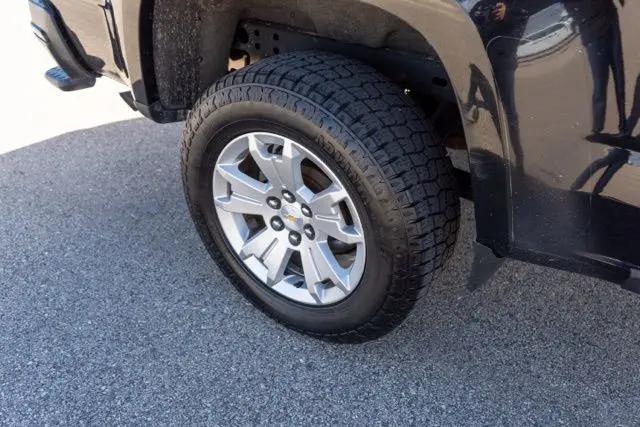 2020 Chevrolet Colorado 4WD Crew Cab Short Box LT