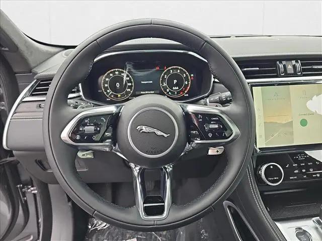 2026 Jaguar F-PACE R-Dynamic S P250 AWD Automatic