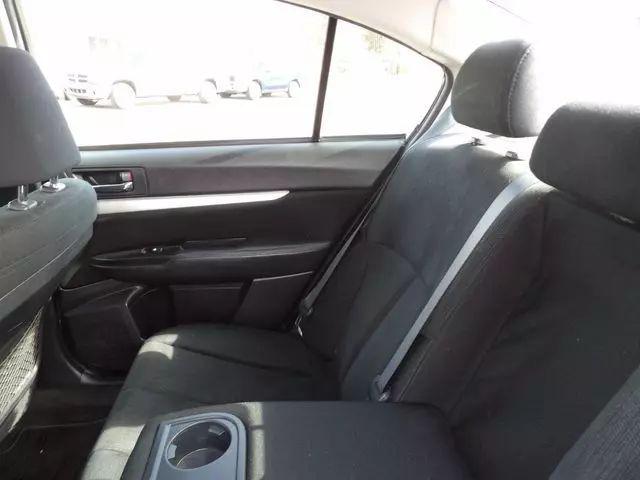 2013 Subaru Legacy 2.5i