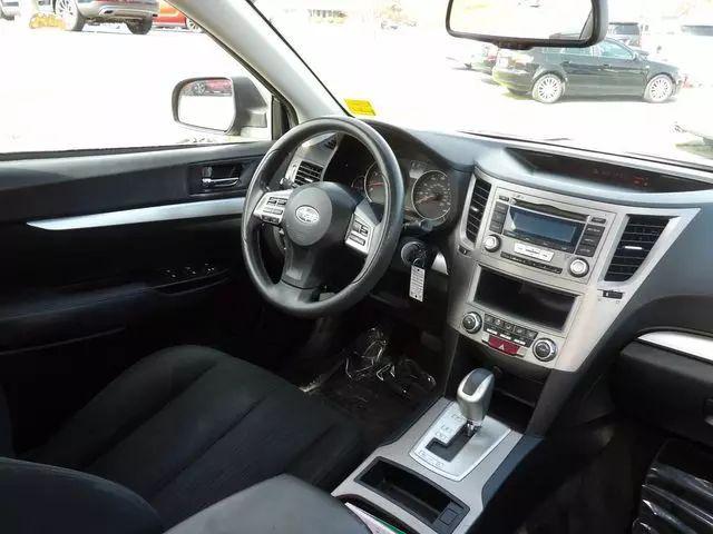 2013 Subaru Legacy 2.5i