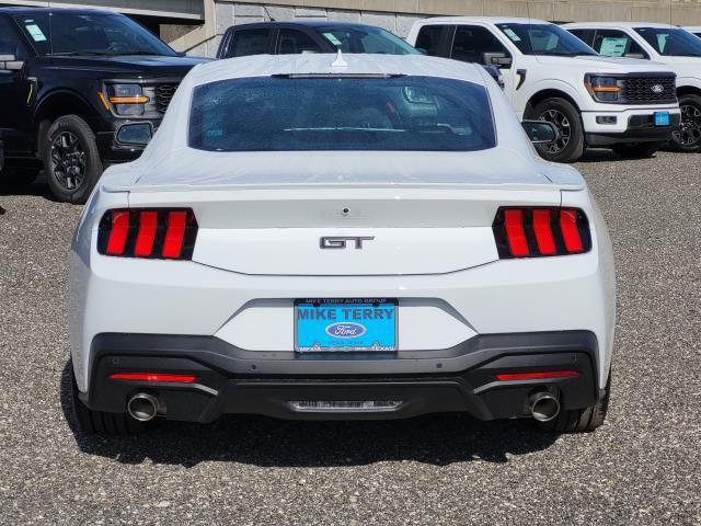 2025 Ford Mustang GT Premium Fastback