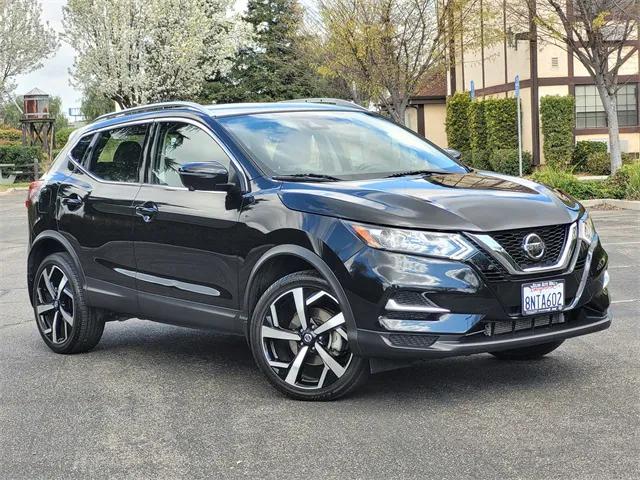2020 Nissan Rogue Sport SL FWD Xtronic CVT