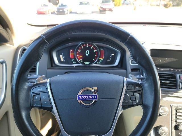 2014 Volvo XC60 Unknown