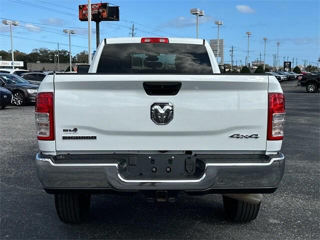 2024 RAM 3500 Big Horn Crew Cab 4x4 8 Box