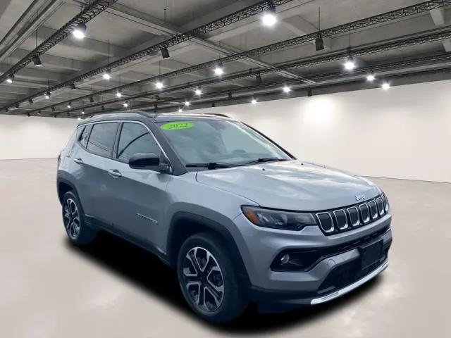 2022 Jeep Compass Limited 4x4 for sale in Williamsville, NY