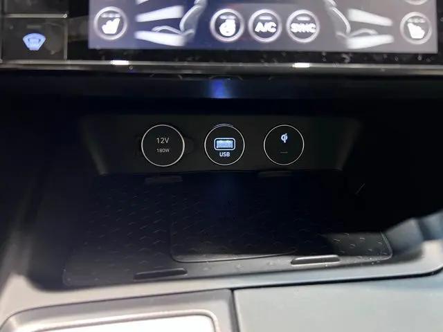 2025 Genesis G70 3.3T AWD Sport Advanced