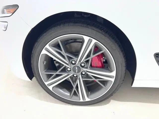 2025 Genesis G70 3.3T AWD Sport Advanced