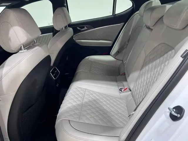 2025 Genesis G70 3.3T AWD Sport Advanced