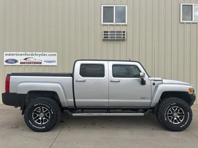 2010 Hummer H3T Alpha