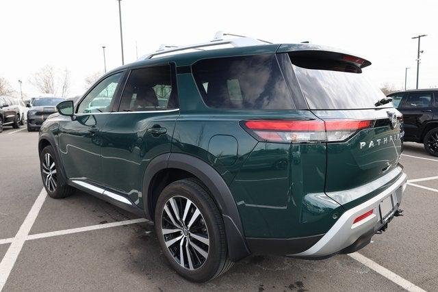 2023 Nissan Pathfinder Platinum 4WD