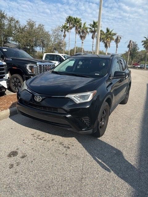 2017 Toyota RAV4 LE