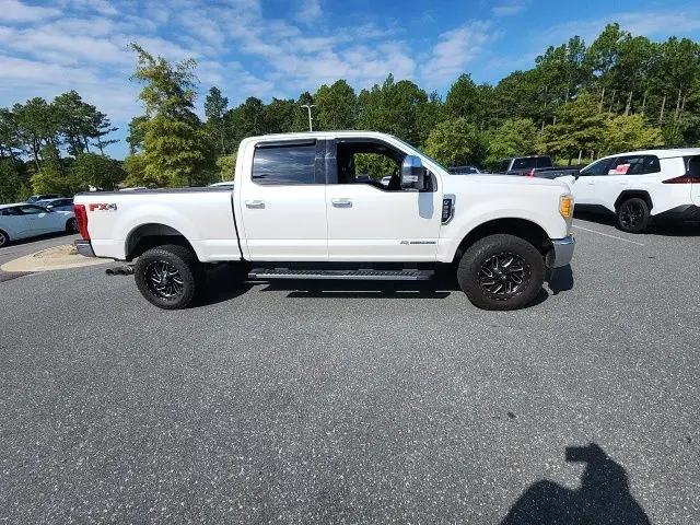 2017 Ford F-250 LARIAT