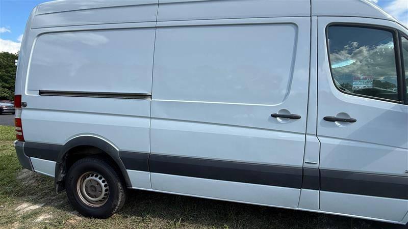 2013 Mercedes-Benz Sprinter 2500 Normal Roof
