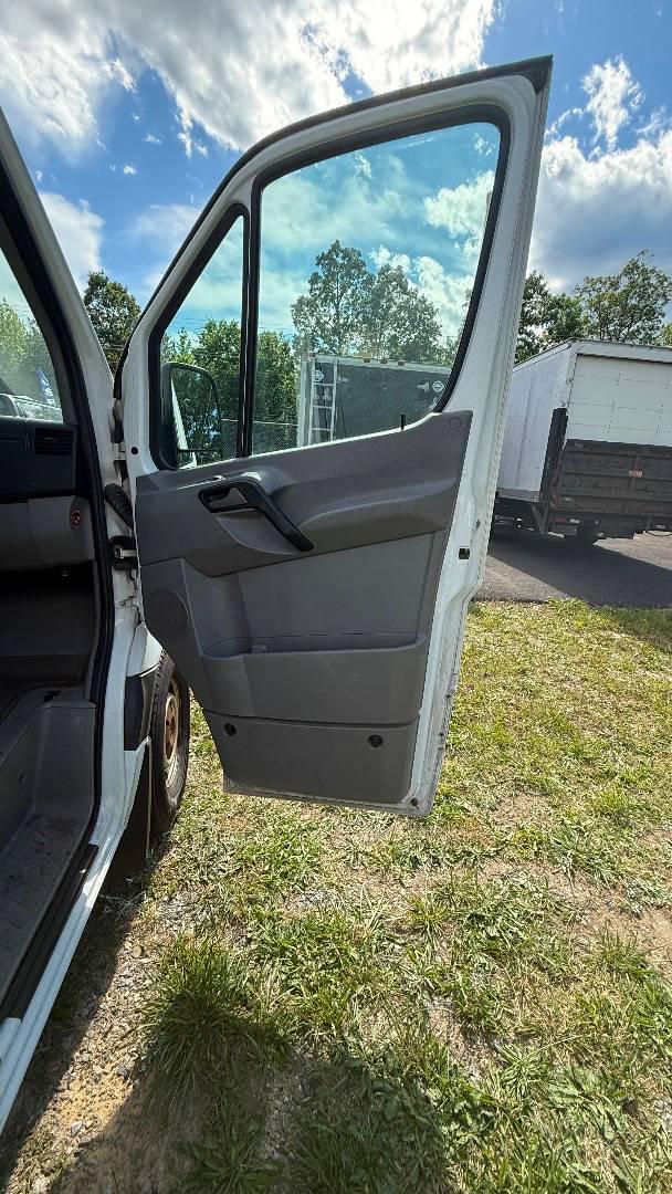 2013 Mercedes-Benz Sprinter 2500 Normal Roof