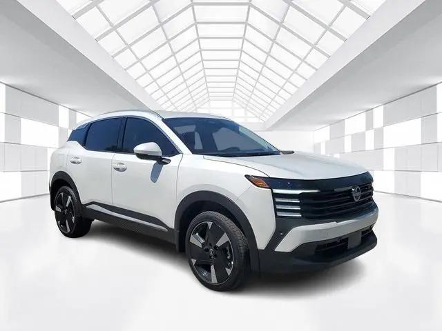2025 Nissan Kicks SR FWD