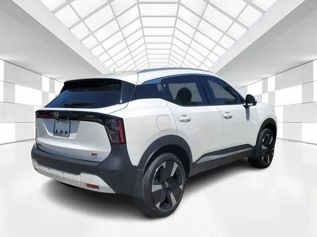 2025 Nissan Kicks SR FWD