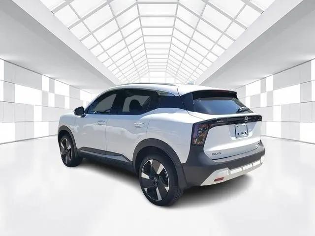 2025 Nissan Kicks SR FWD