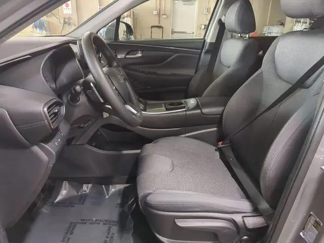 2021 Hyundai Santa Fe SE