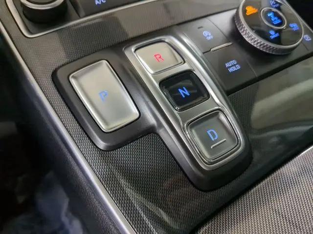 2021 Hyundai Santa Fe SE