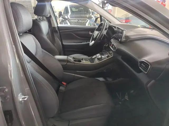 2021 Hyundai Santa Fe SE