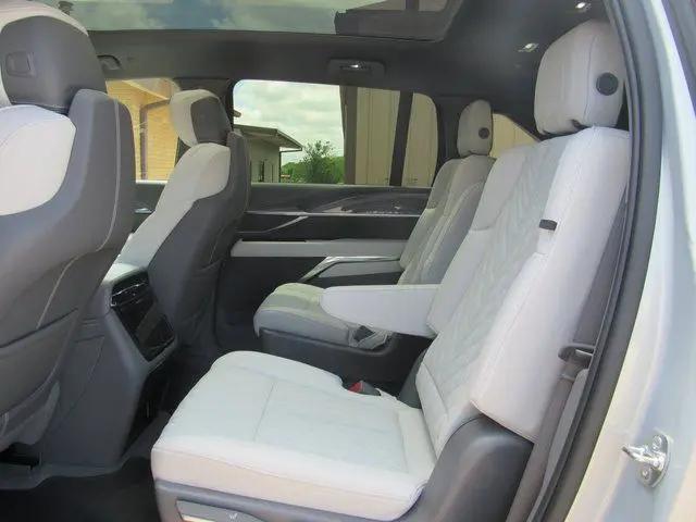 2025 Cadillac Escalade Sport 1 AWD