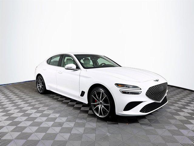 2025 GENESIS G70 Standard's photo