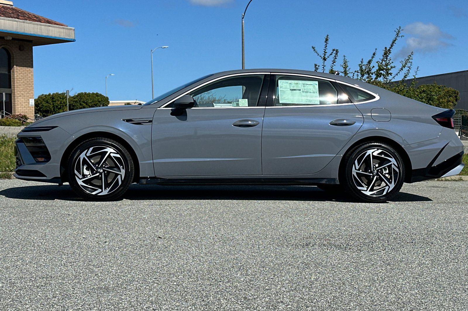 2025 Hyundai Sonata SEL - Photo 7