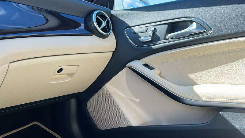 2019 Mercedes-Benz CLA 4MATIC