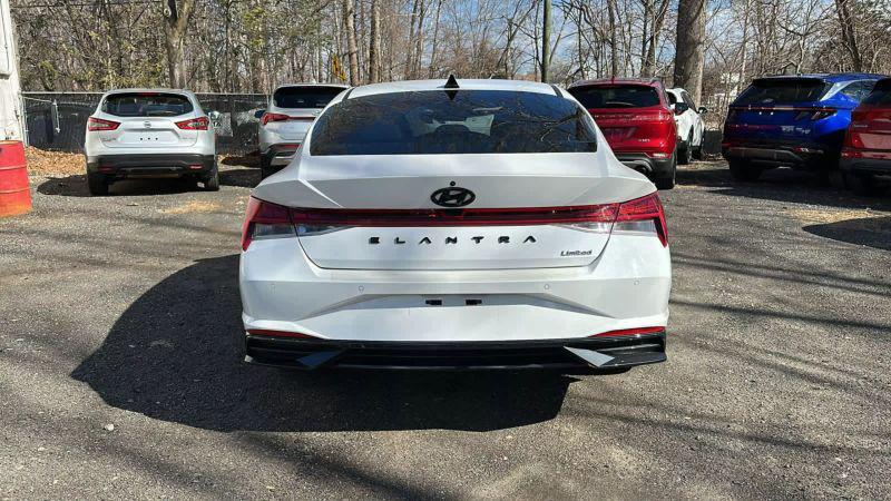 2023 Hyundai Elantra Limited