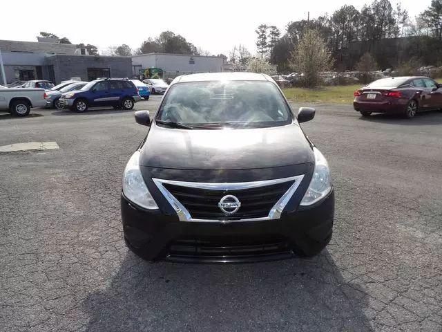 2018 Nissan Versa 1.6 S+