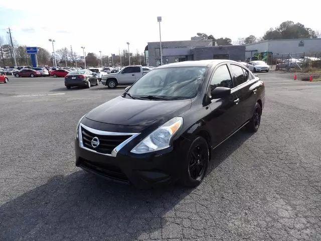 2018 Nissan Versa 1.6 S+