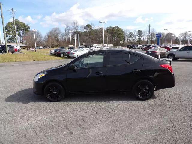 2018 Nissan Versa 1.6 S+