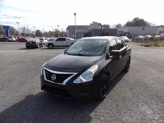 2018 Nissan Versa 1.6 S+