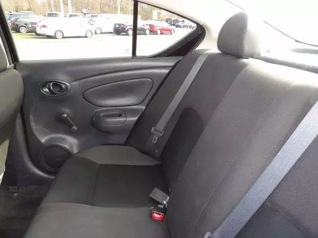 2018 Nissan Versa 1.6 S+
