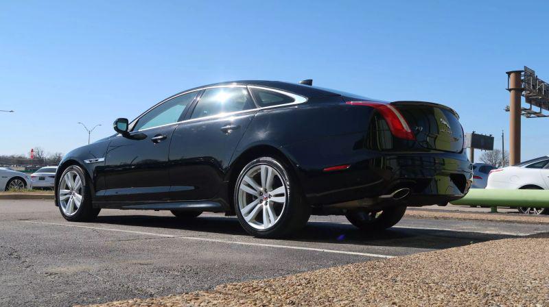 2017 Jaguar XJ R-Sport
