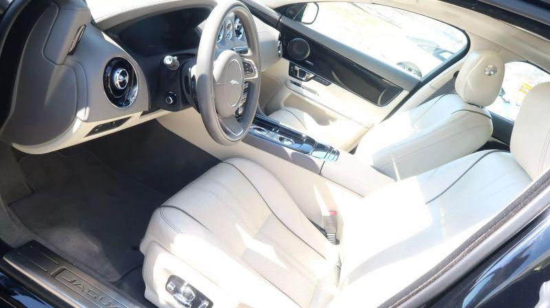 2017 Jaguar XJ R-Sport