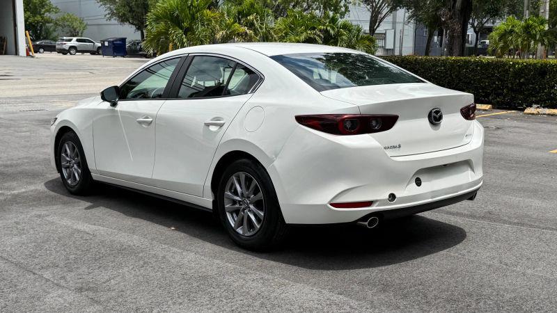 2022 Mazda Mazda3 2.5 S