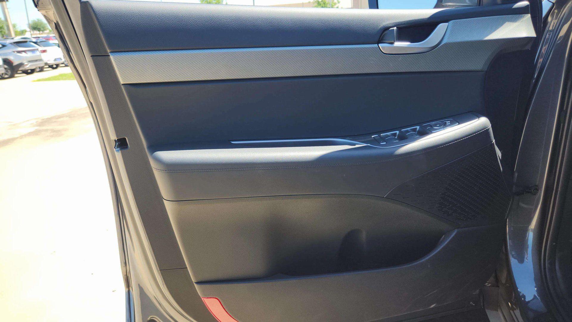 2025 Hyundai Palisade XRT - Photo 18