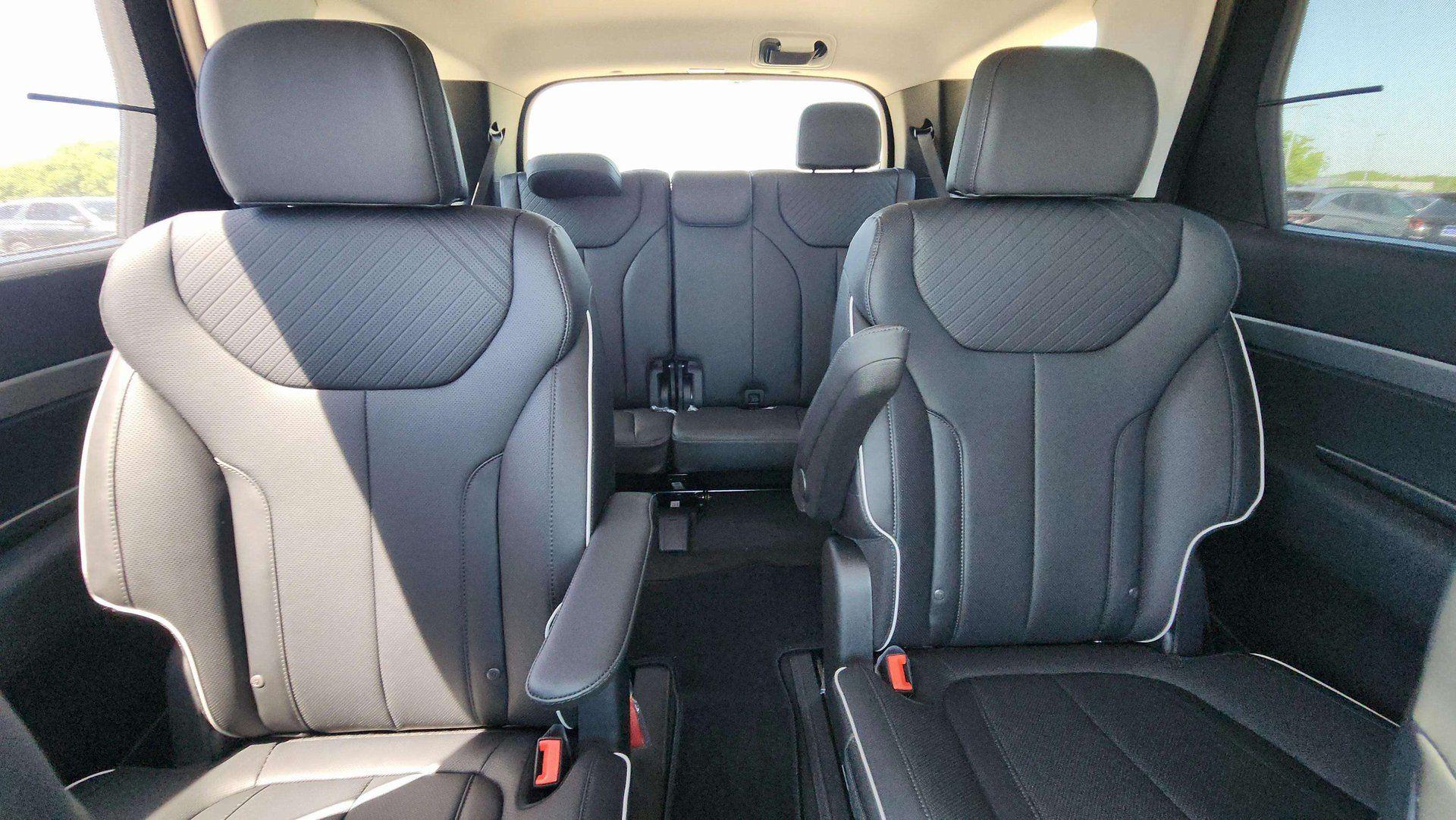 2025 Hyundai Palisade XRT - Photo 23