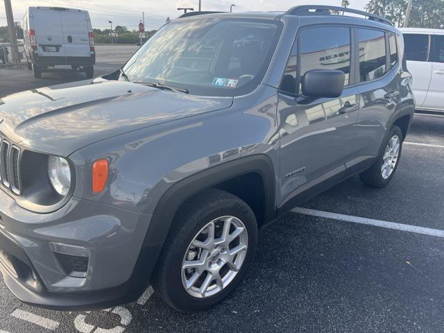 2022 Jeep Renegade Latitude 4x4