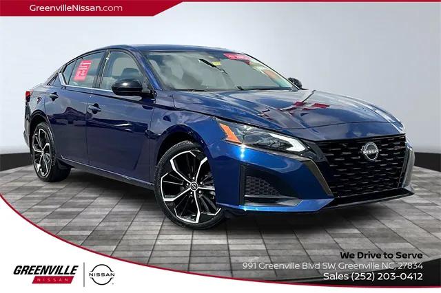 2023 Nissan Altima SR Intelligent AWD