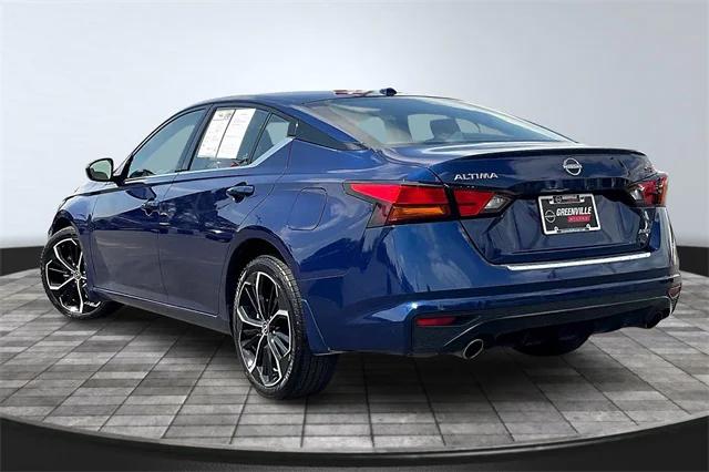 2023 Nissan Altima SR Intelligent AWD