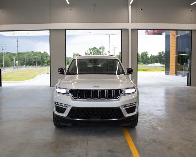 2023 Jeep Grand Cherokee Limited 4x2