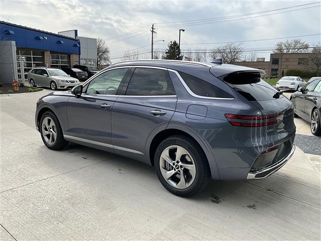 2026 Genesis GV70 2.5T Select