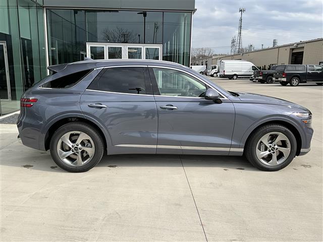 2026 Genesis GV70 2.5T Select