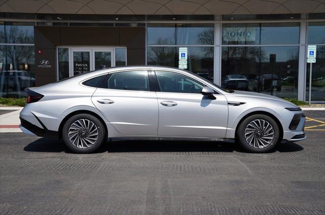 2025 Hyundai Sonata Hybrid Limited