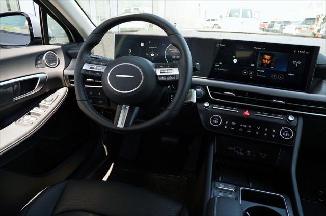 2025 Hyundai Sonata Hybrid Limited