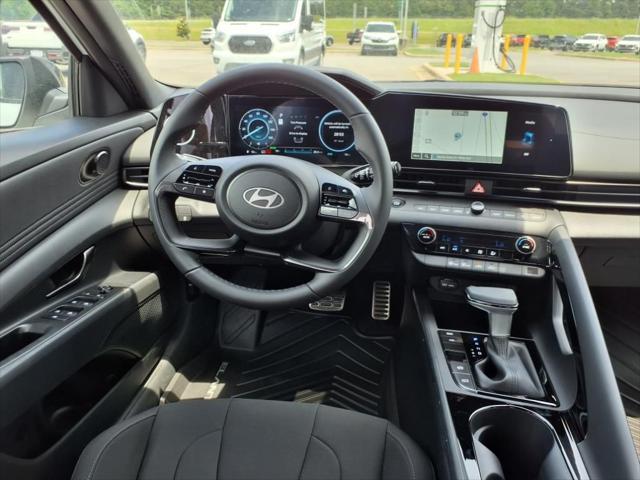 2025 Hyundai Elantra Hybrid SEL Sport